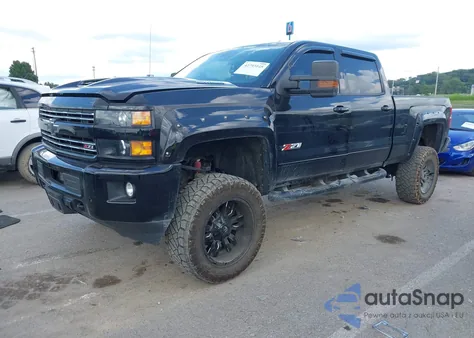 2019 Chevrolet Silverado 2500Hd Ltz z USA, uszkodzony, nr VIN 1GC1KTEYXKF136828